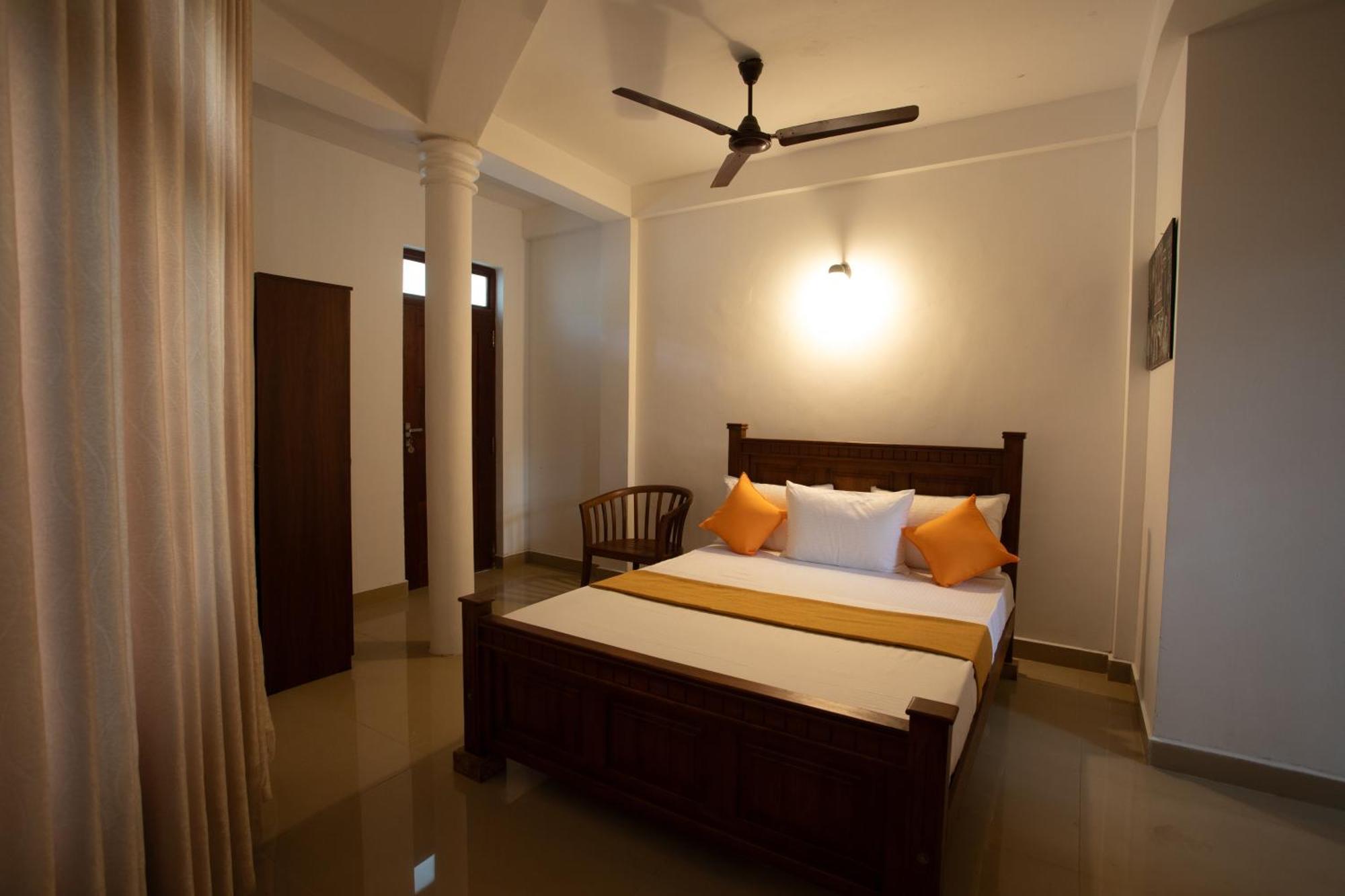 Villa Windfall Unawatuna Esterno foto